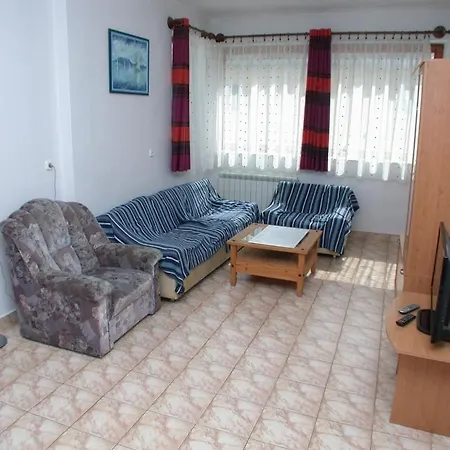 House And Apt. In 26586 Balatonkeresztúr